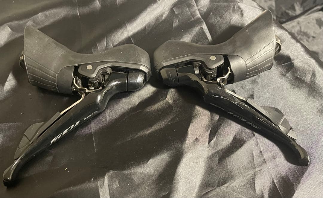 シマノ ST-7020 105 STIレバー 11s 油圧