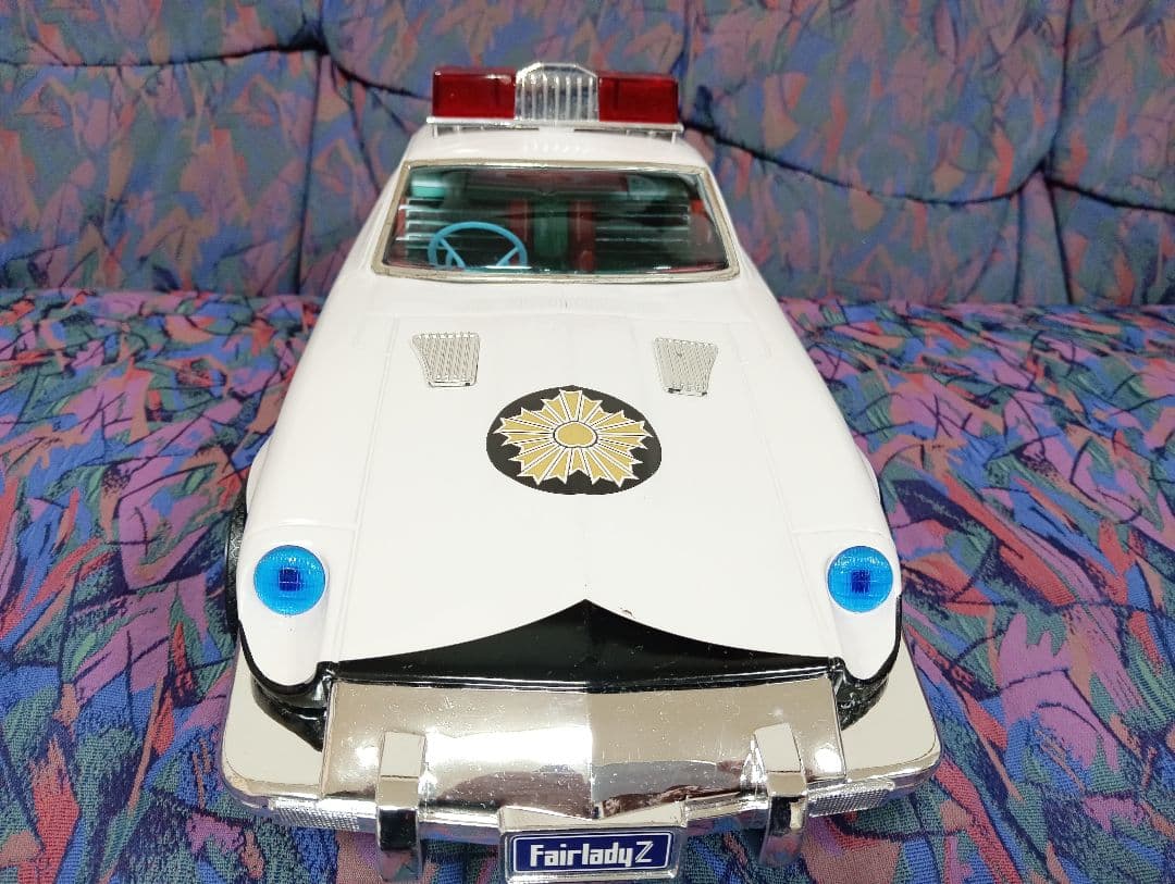 希少イチコーのニッサン Fairlady Z パトロールカー未使用品 全長47㌢