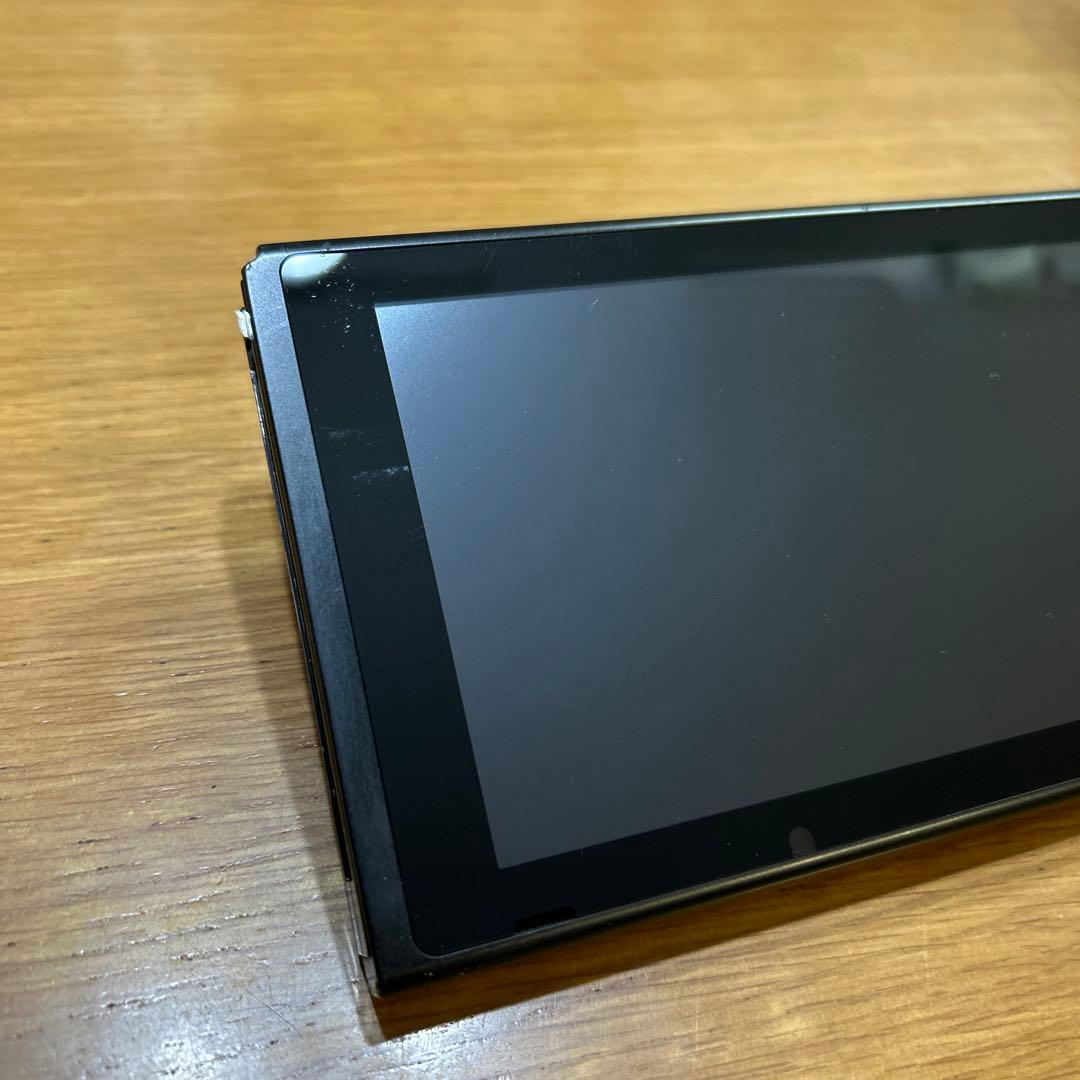 Nintendo Switch （ジョイコンの付属なし）