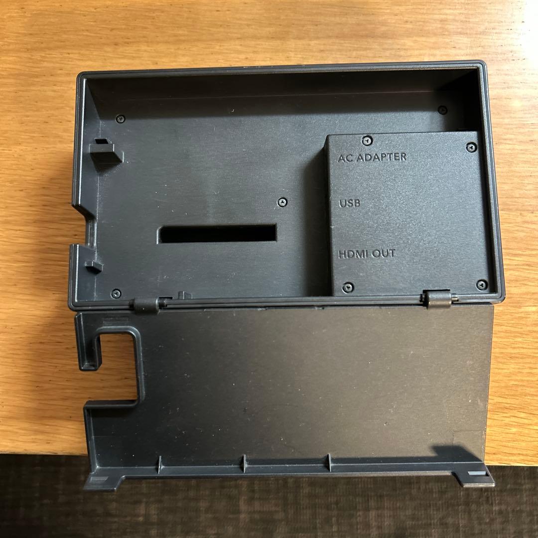 Nintendo Switch （ジョイコンの付属なし）