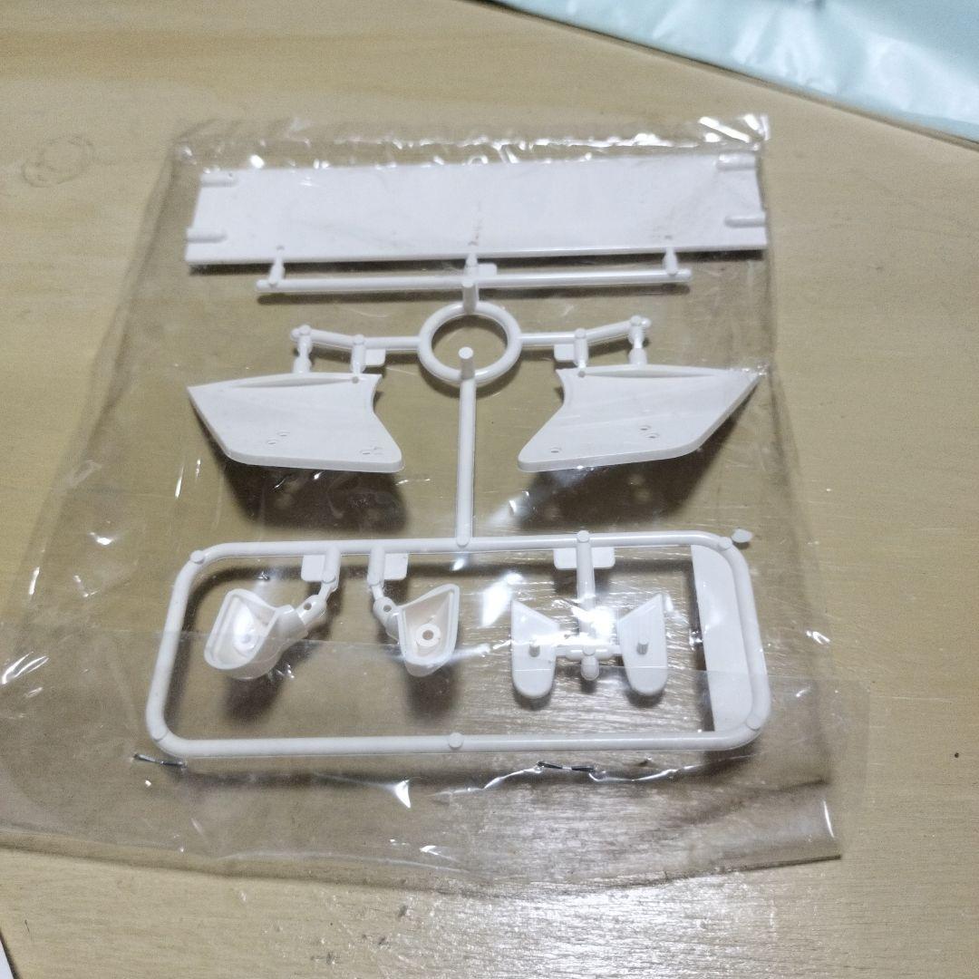 Q*様 TAMIYA1/10カストロール・トヨタ・トムススープラGTスペアボディ