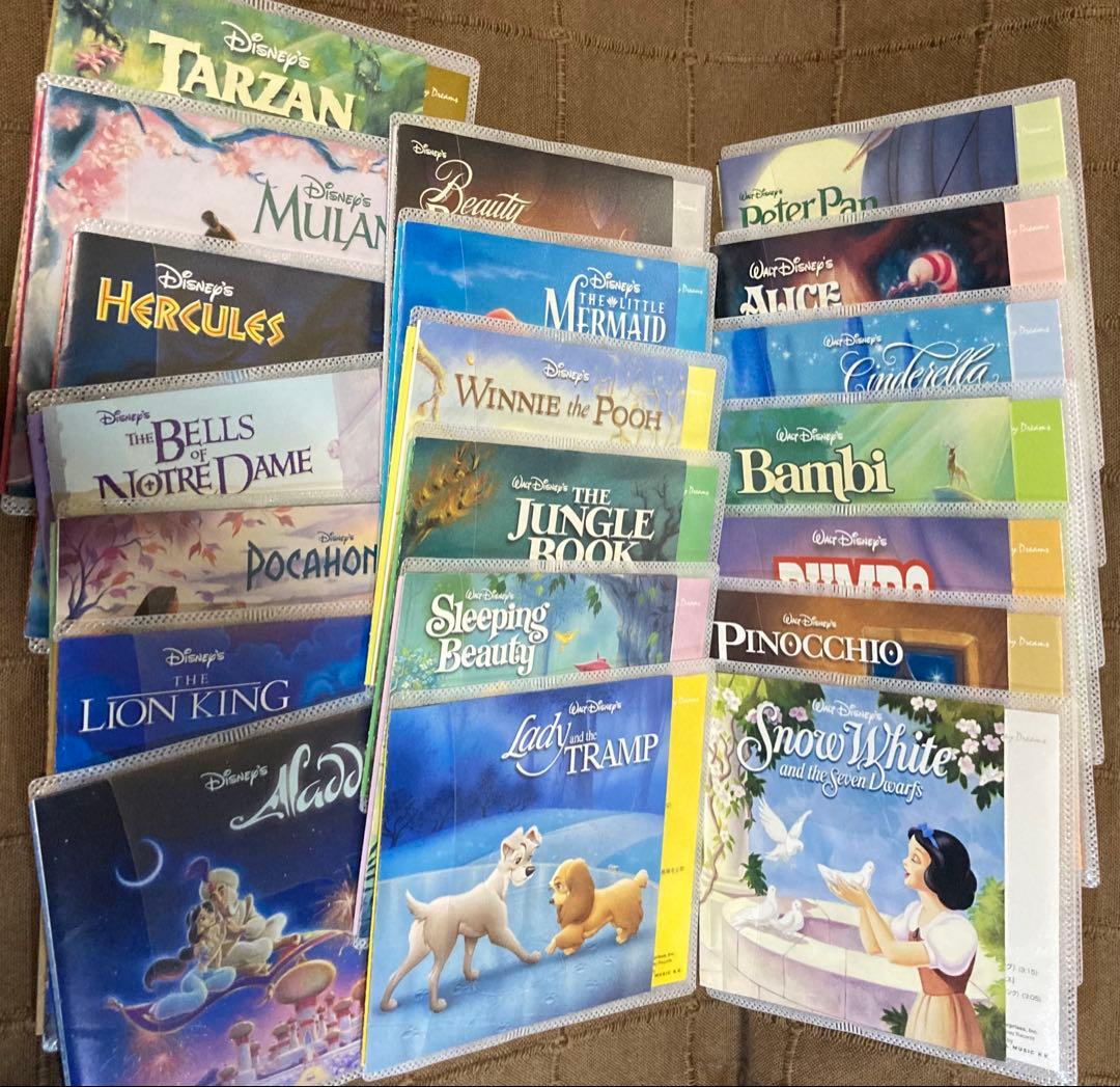 ピアノ楽譜 ディズニー•ソングス ソロ スーパーやさしい &弾き語り +20CD