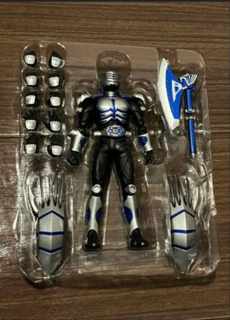 S.H.フィギュアーツ　仮面ライダータイガ