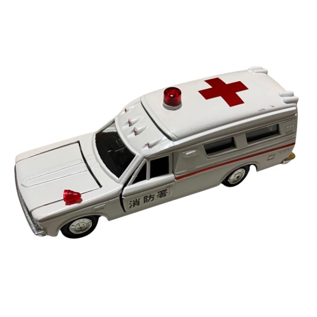 ダイヤペット　DIAPET クラウン 救急車　1/40 08-0144 日本製