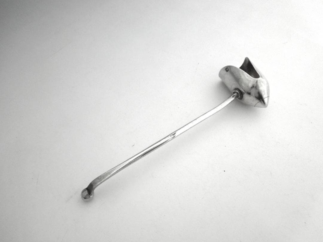 フランス　シルバーキャンドルスナッファー　純銀