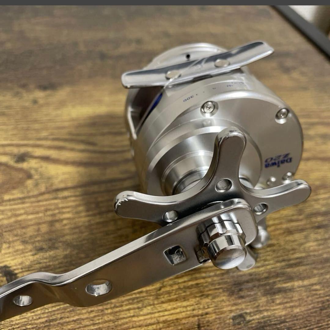 【最終値下】ダイワ　ソルティガ Z20 右巻き