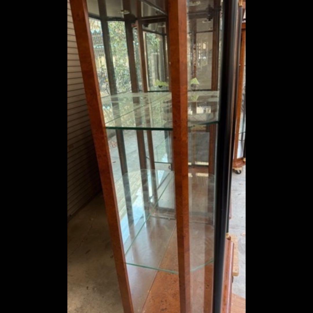 アンティーク風　ガラスケース　ショーケース　コレクションケース　照明付き