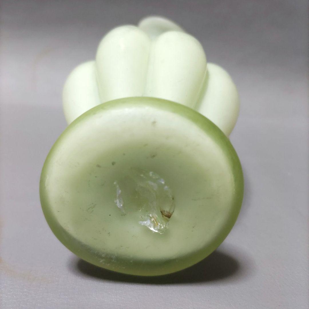 ガラス水差し　花瓶