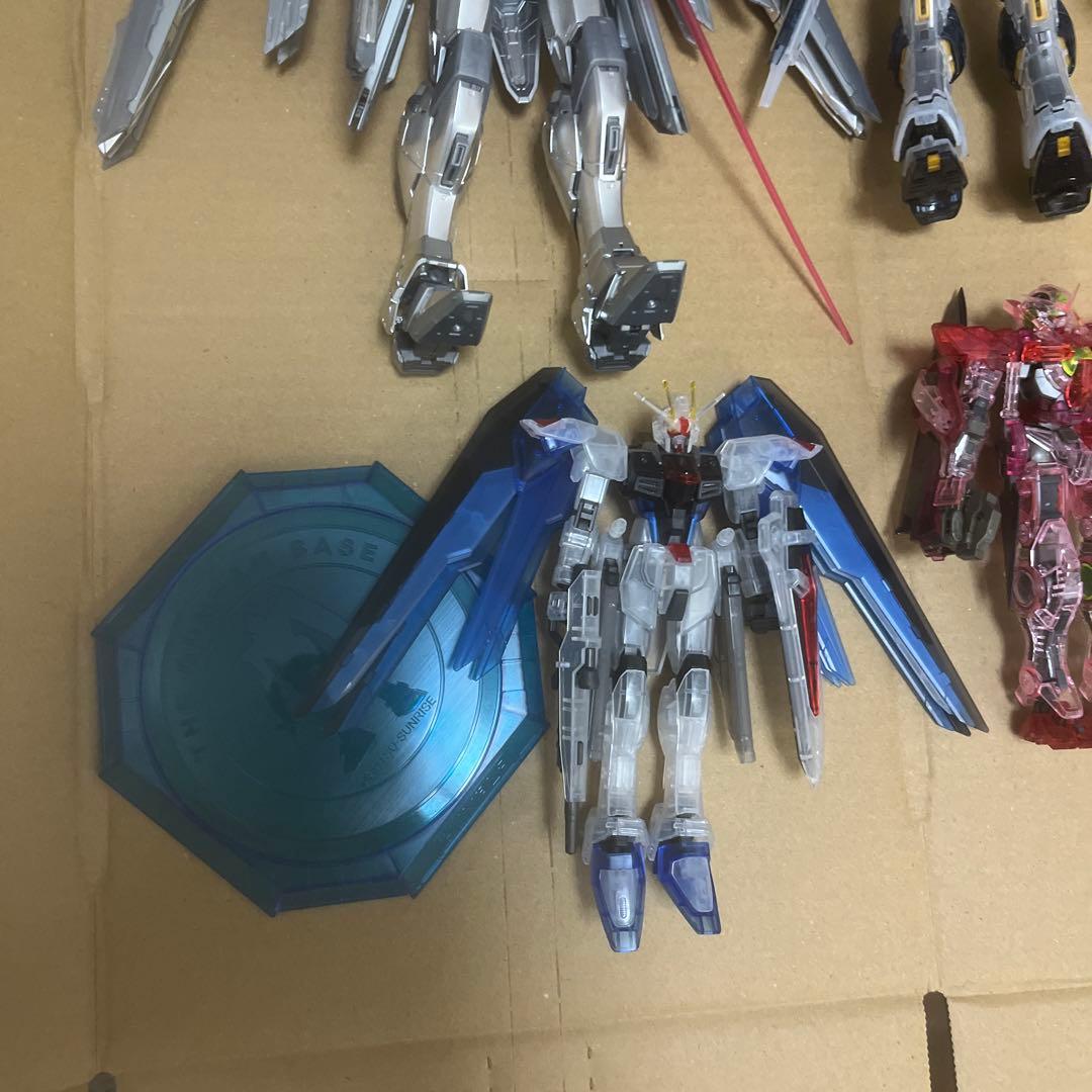 限定ガンダムプラモデルセット