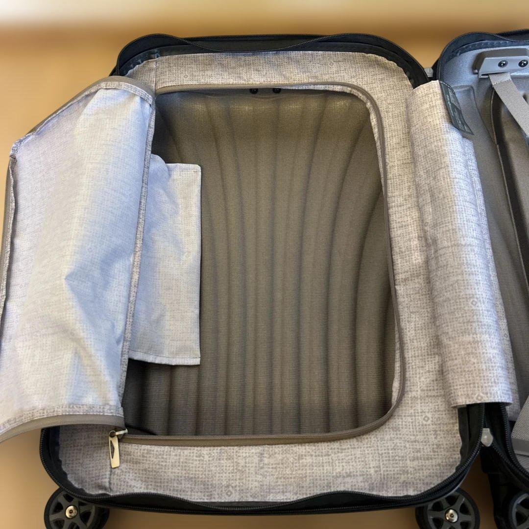 定価7万円級 サムソナイト 機内持込 USB充電拡張キャリーオン対応 上位モデル