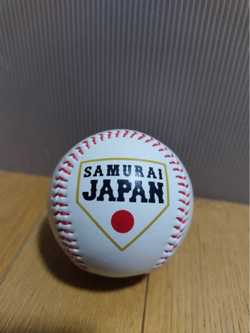 村上宗隆 2023年侍ジャパン日本代表 ロゴ入り直筆サインボール