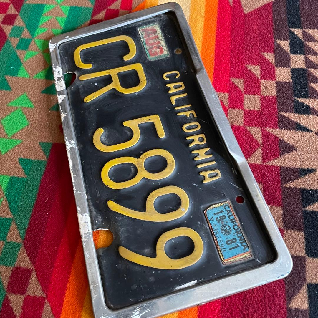 希少！OLD 黒カリフォルニア州ナンバープレート実物　アメリカアンティークUSA