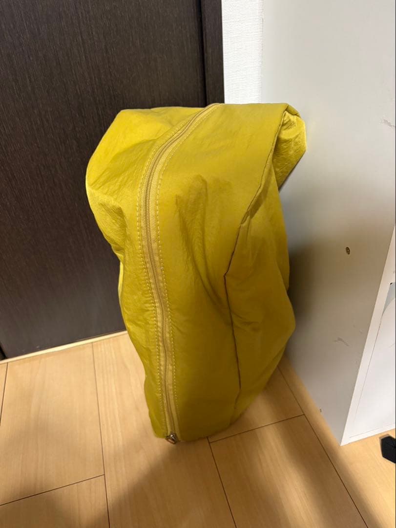 オノフ　キャディバッグ　マスタード