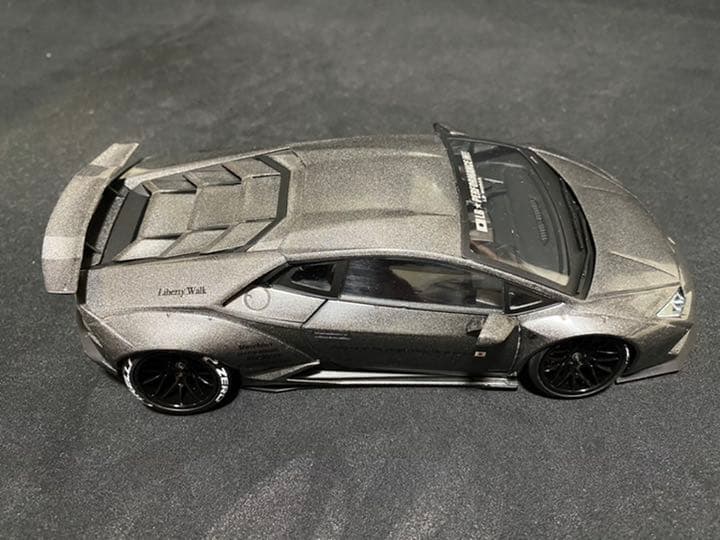 アオシマ／LIBERTYWALKランボルギーニ