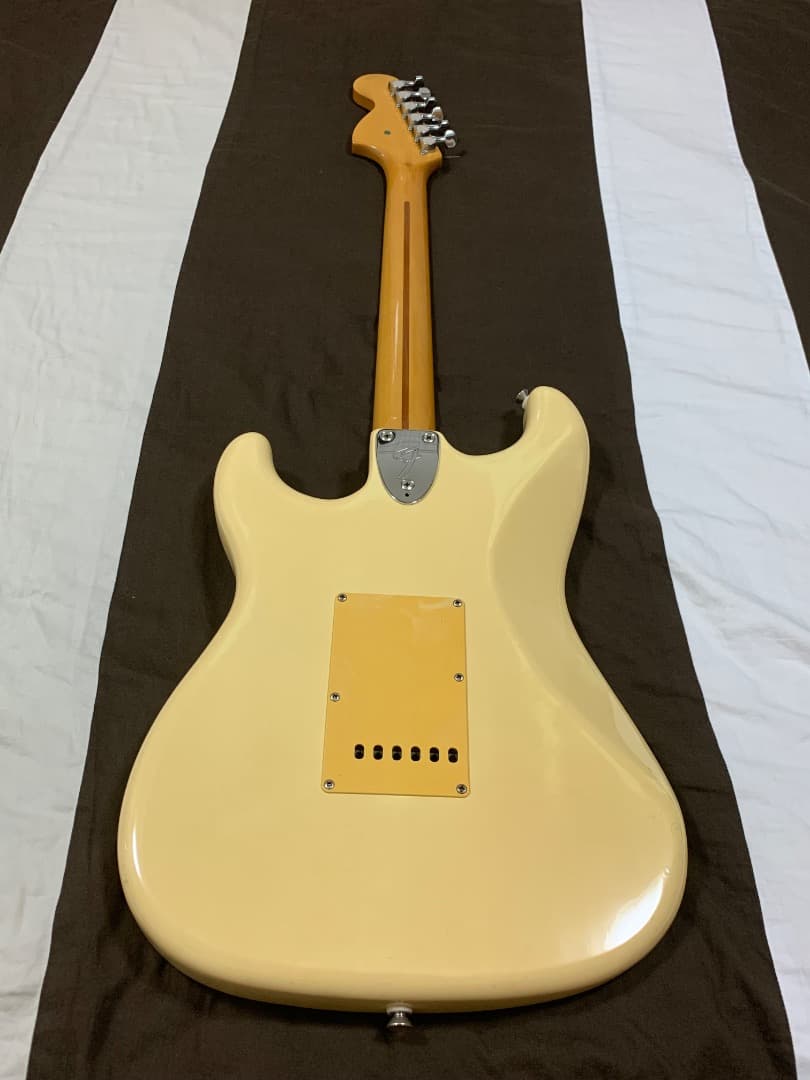 ギター Fender ST72-55 (E Serial/1986)