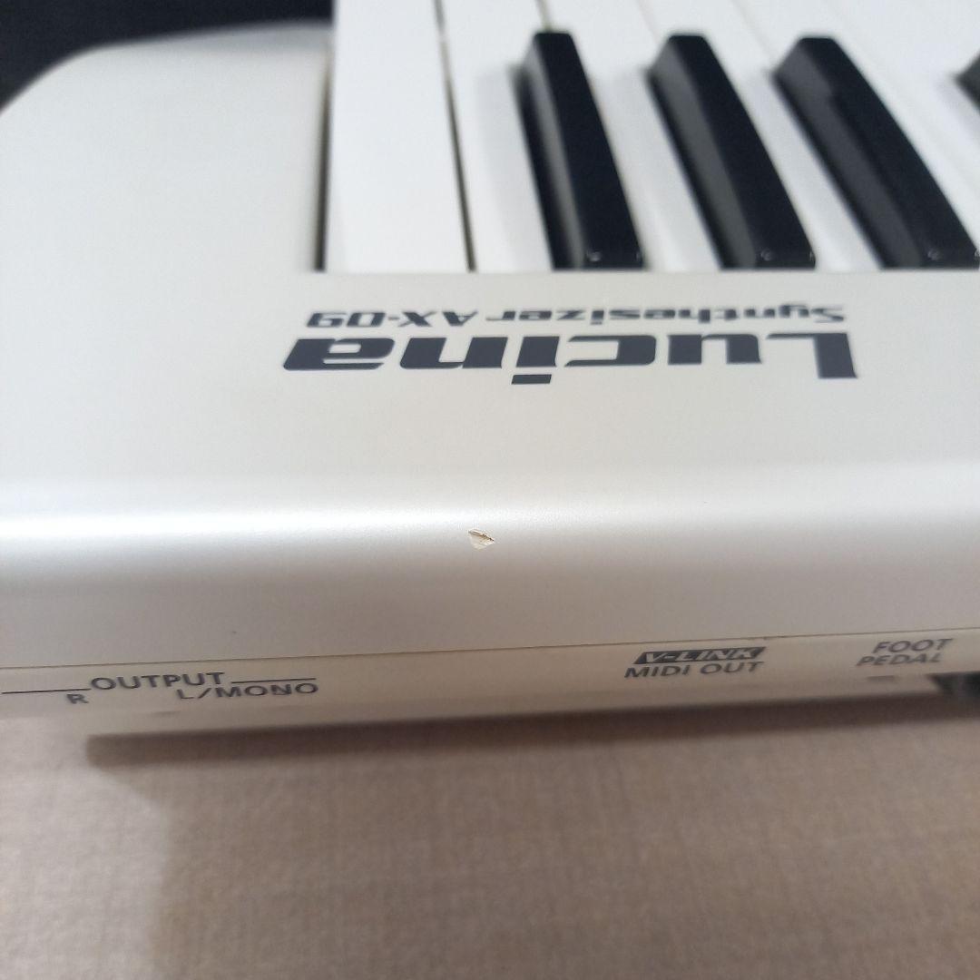 Roland 37鍵 ショルキー Lucina AX-09 シンセサイザー