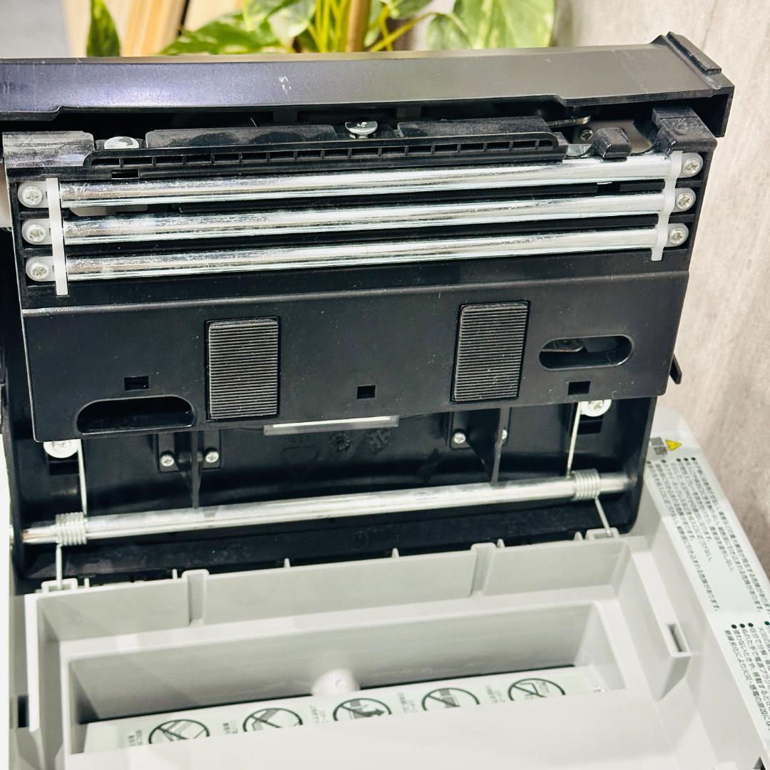 ●超美品●アイリスオーヤマ AFS150C-H オートフィードシュレッダー 静音