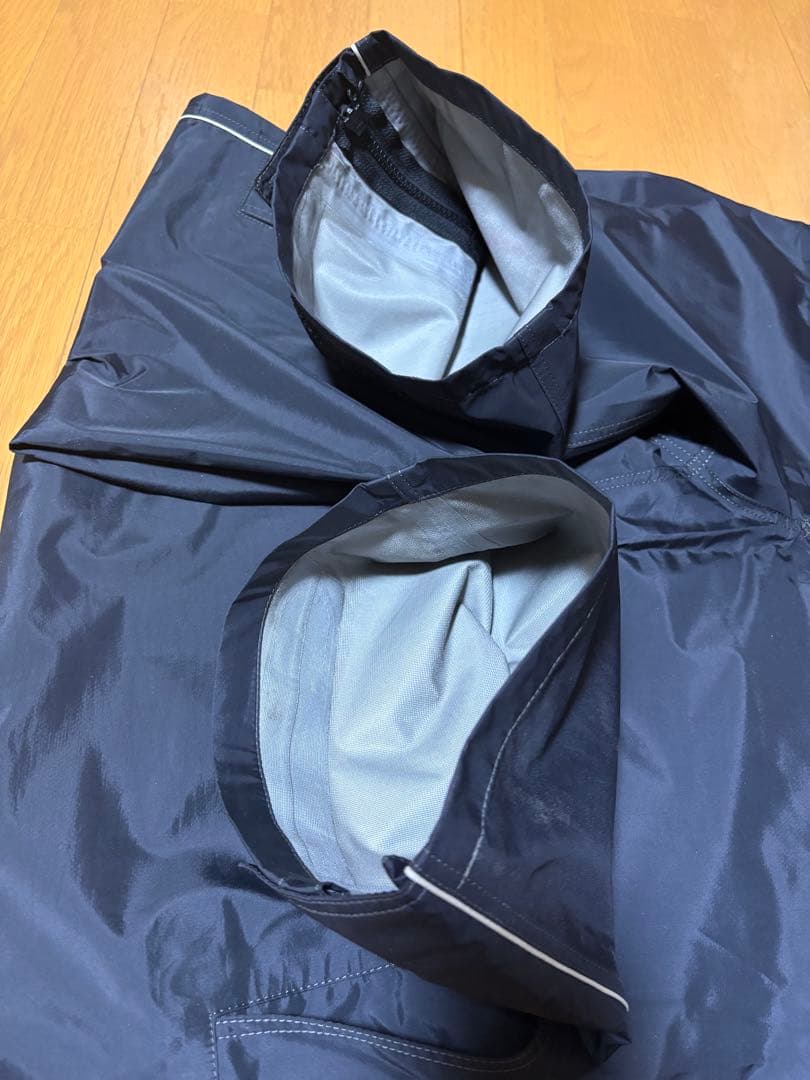 Daiwa GORE-TEX レインウェア Lサイズ 上下セット