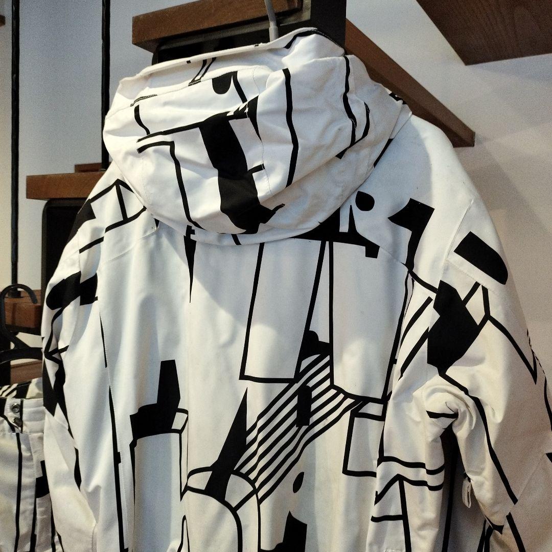 ミズノ　CREW 幾何学模様 スキーウェア 上下セット