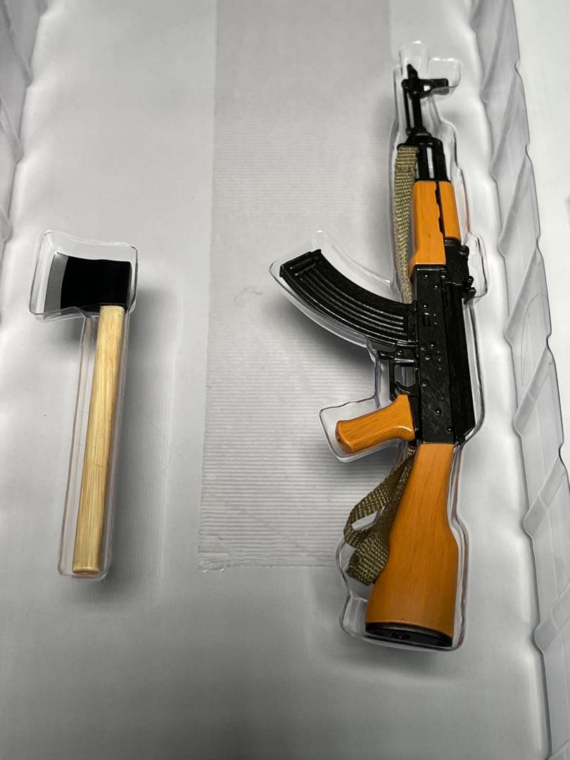 threezero ウォーキングデッド　リック　シーズン7 フィギュア