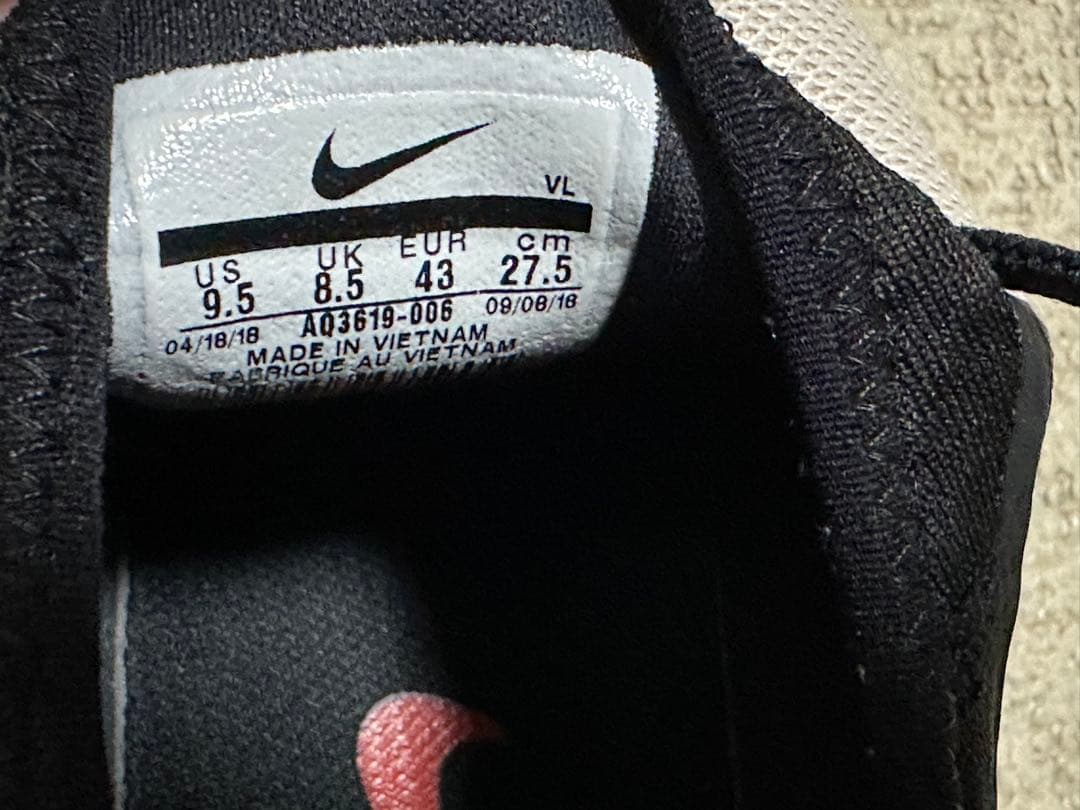 NikeF.C.フットボールシューズ ブラック/グレー/レッド