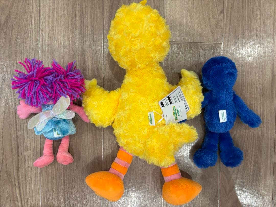 セサミストリートマーケット　アビー　ビッグバード　グローバー　ぬいぐるみ