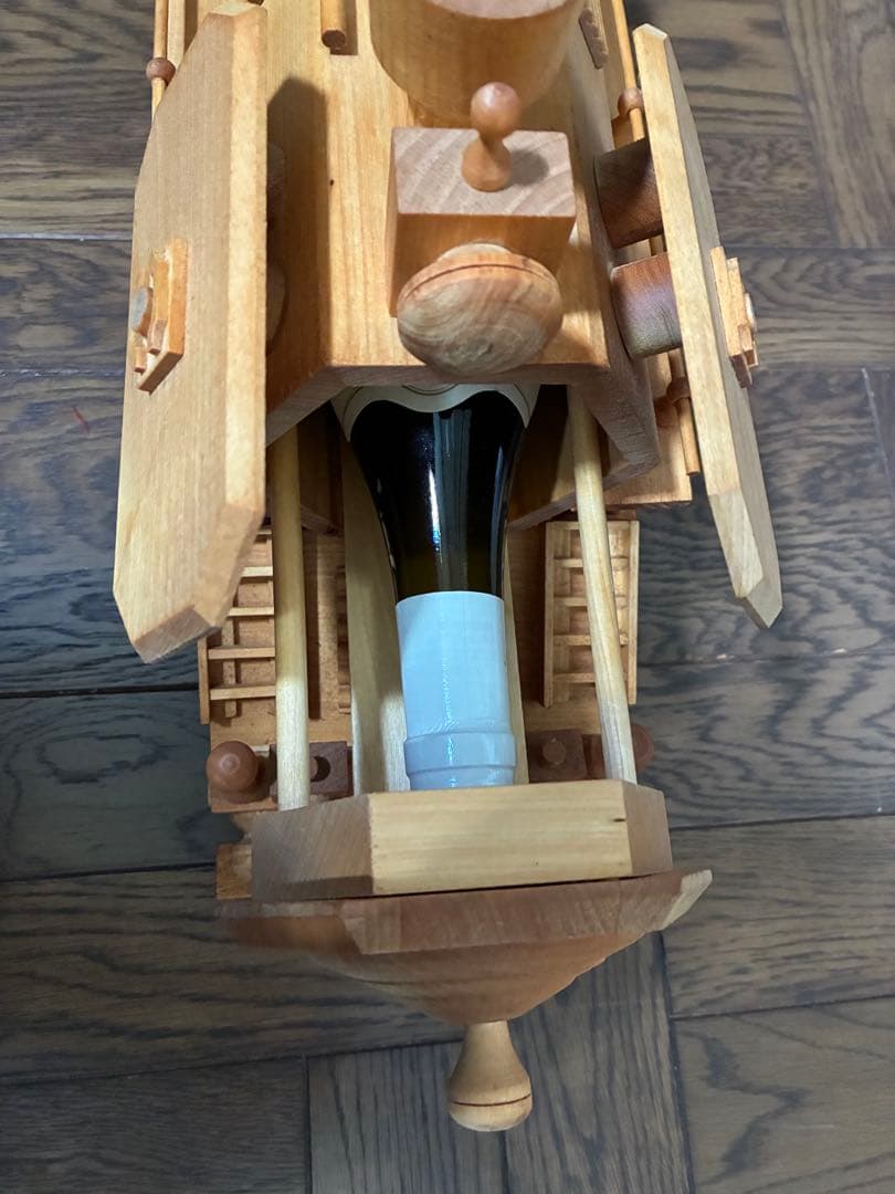 木製機関車模型 大型 ナチュラルウッド (ワインボトル1本グラス６個収納可)