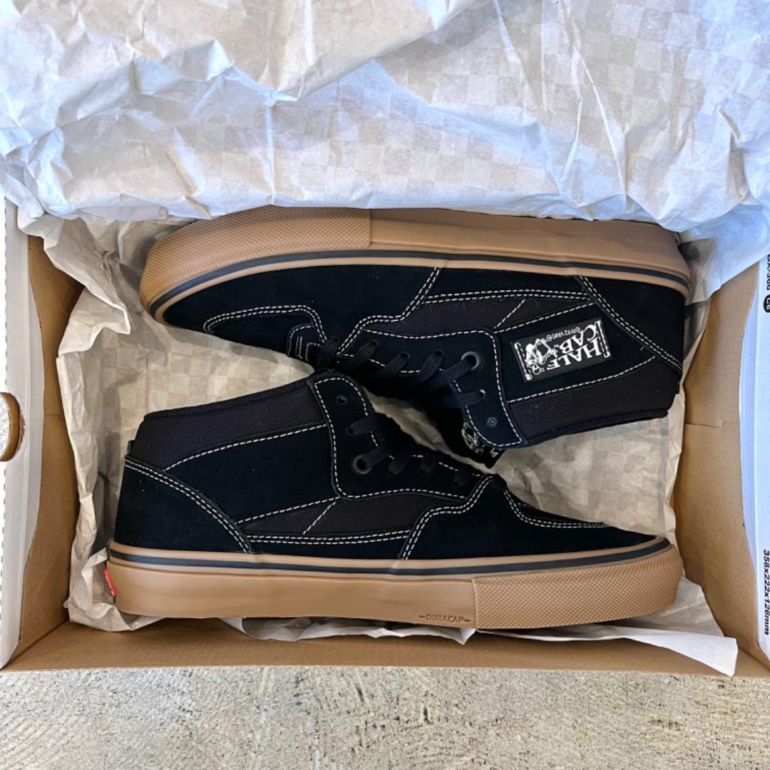 新品 VANS SKATE HALF CAB BLACK&GUM 25.5cm