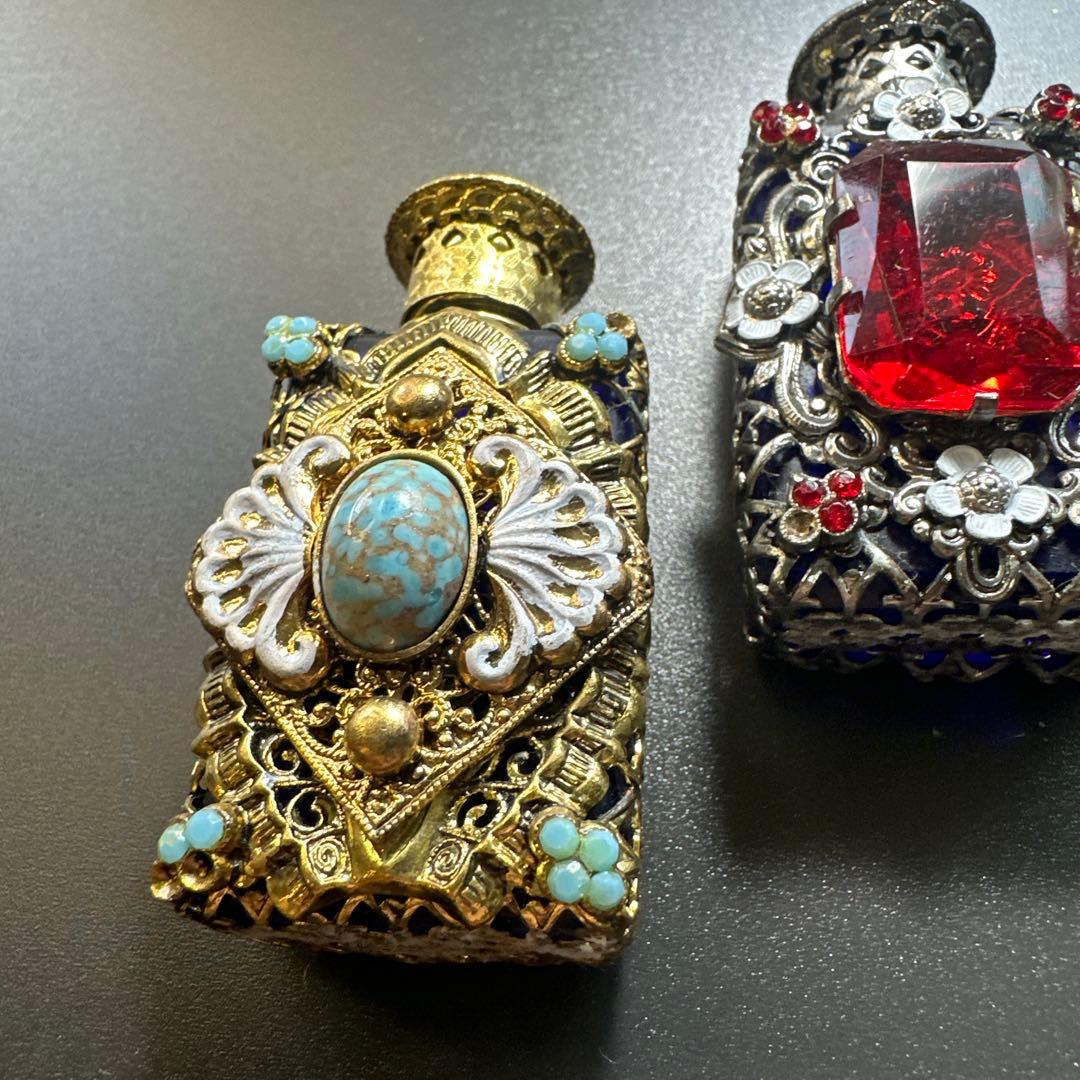 【専用価格】チェコガラス　ボヘミアン　ガラス　香水瓶　3点セット