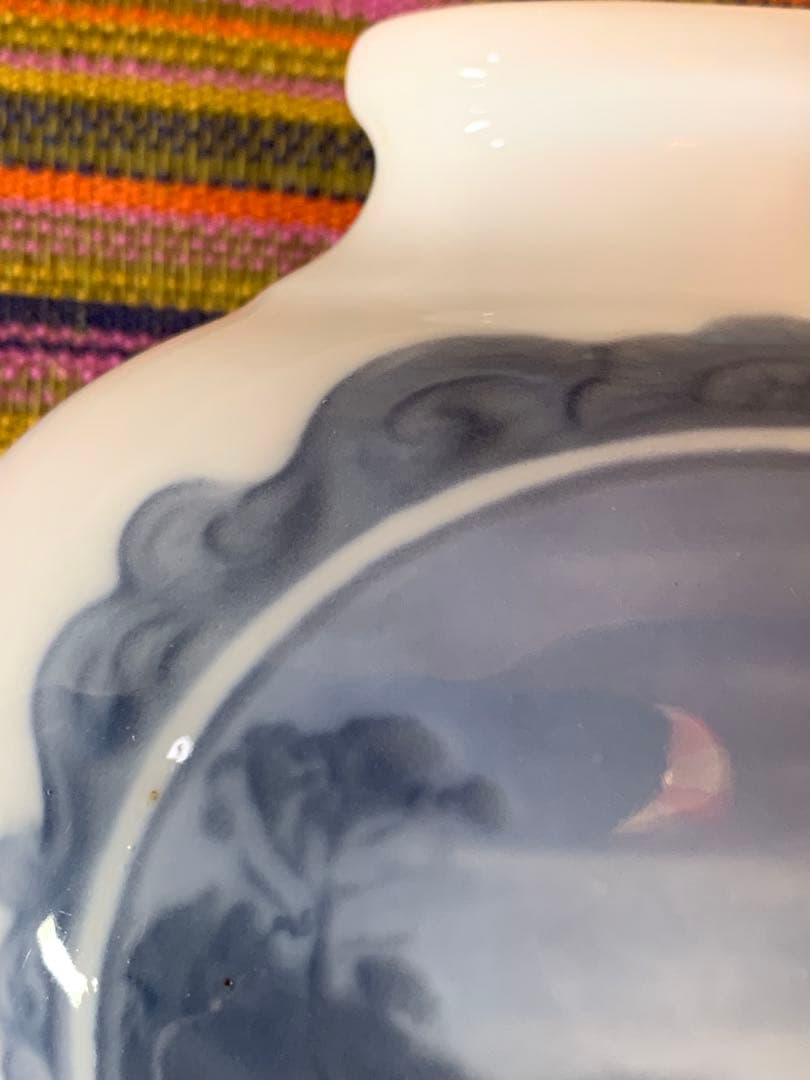 ロイヤルコペンハーゲン　1922年アンティークの建物と風景が素敵な花瓶！