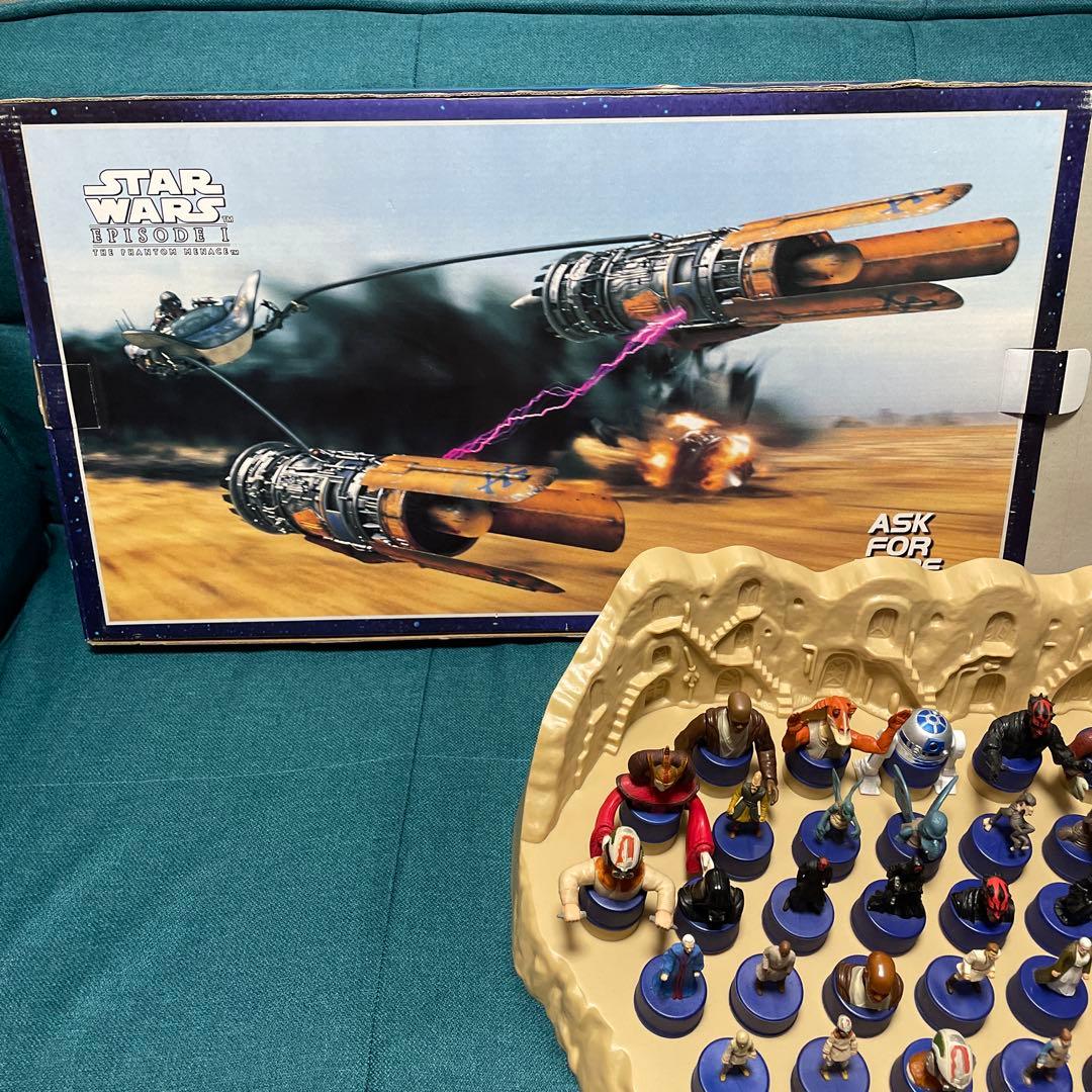 スターウォーズ エピソード1ボトルキャップ フルコンプ コレクションステージ付き