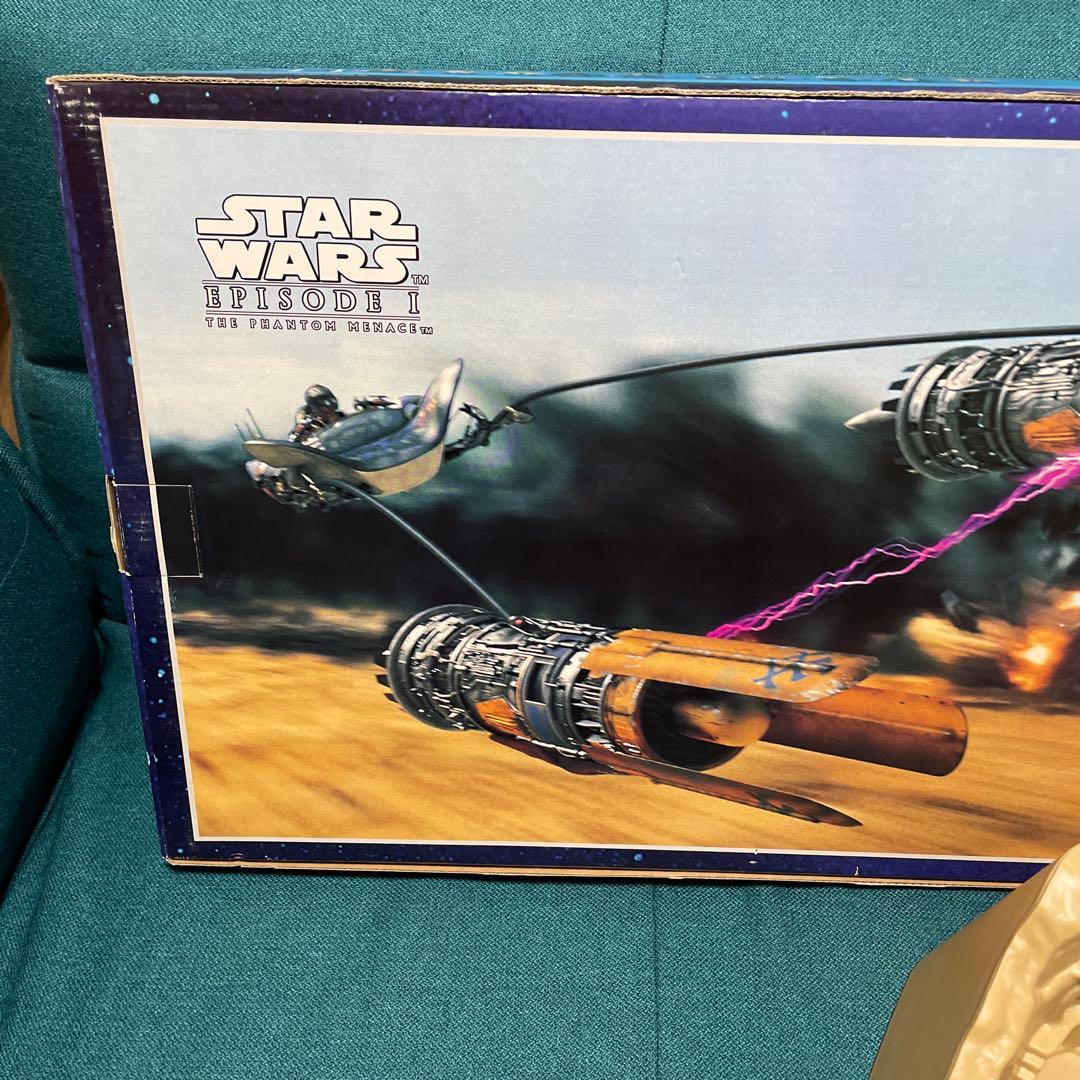 スターウォーズ エピソード1ボトルキャップ フルコンプ コレクションステージ付き