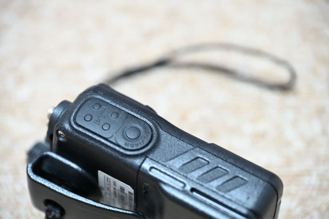 八重洲 144・430MHzデュアルバンド ハンディＶＸ−６