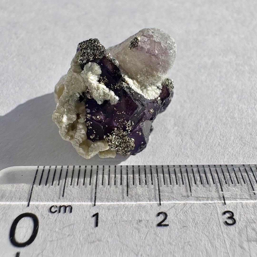 524 中国 内モンゴル産 レアタイプ フローライト&パイライト&クォーツ