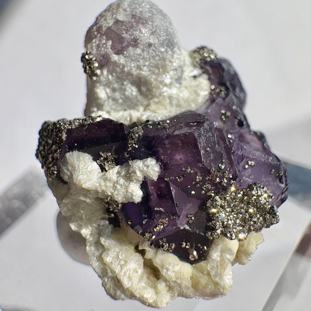 524 中国 内モンゴル産 レアタイプ フローライト&パイライト&クォーツ