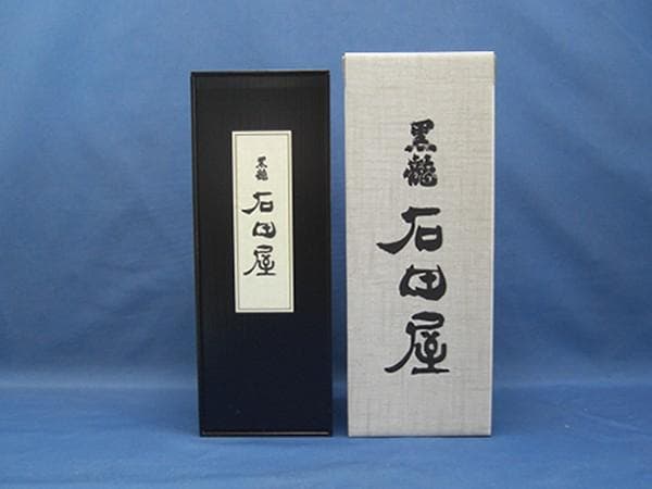 黒龍 純米大吟醸 限定品『石田屋』 720ml 漆塗り化粧箱入り