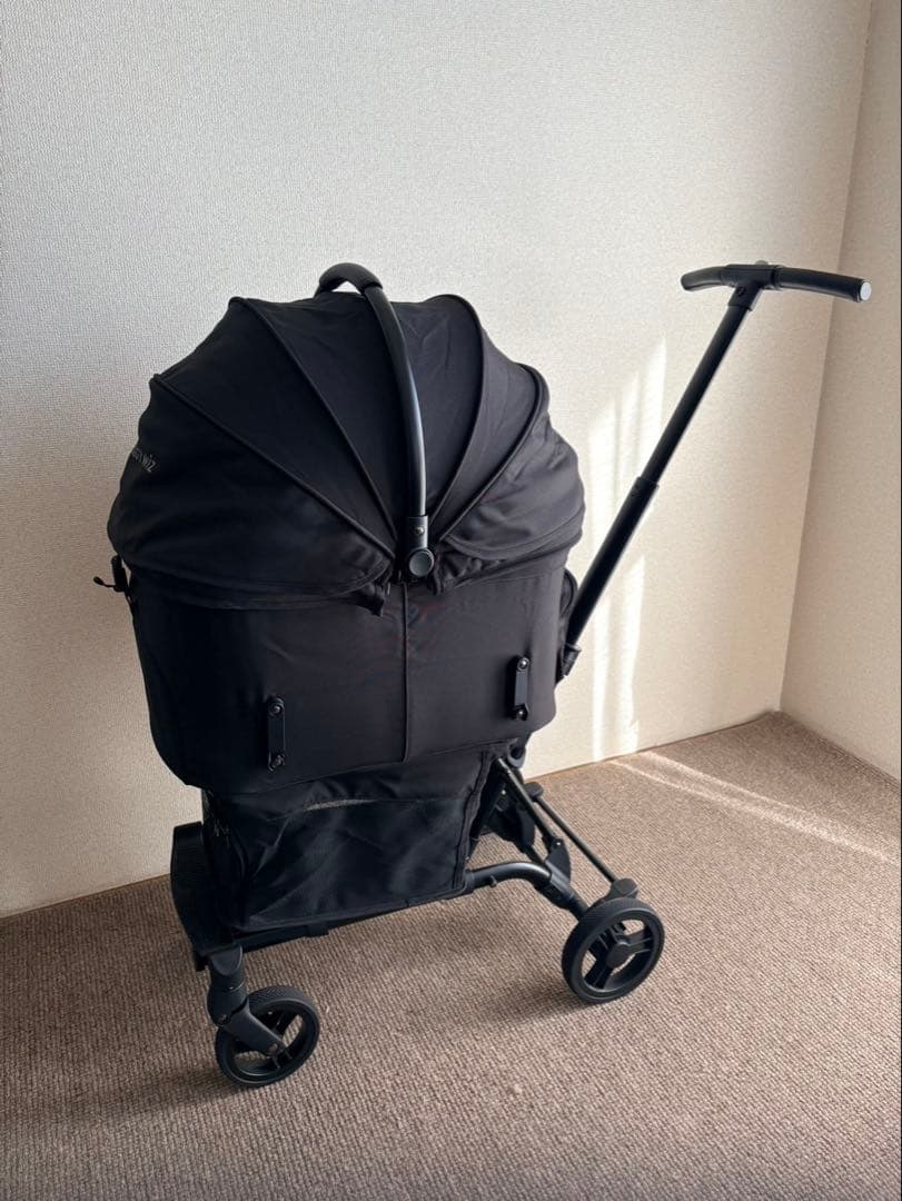 【美品】 AIRBUGGY エアバギー WIZ X ペットカート ブラック