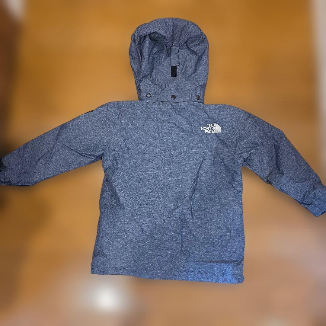 【超美品】ノースフェイスキッズ　スノージャケット　110センチ