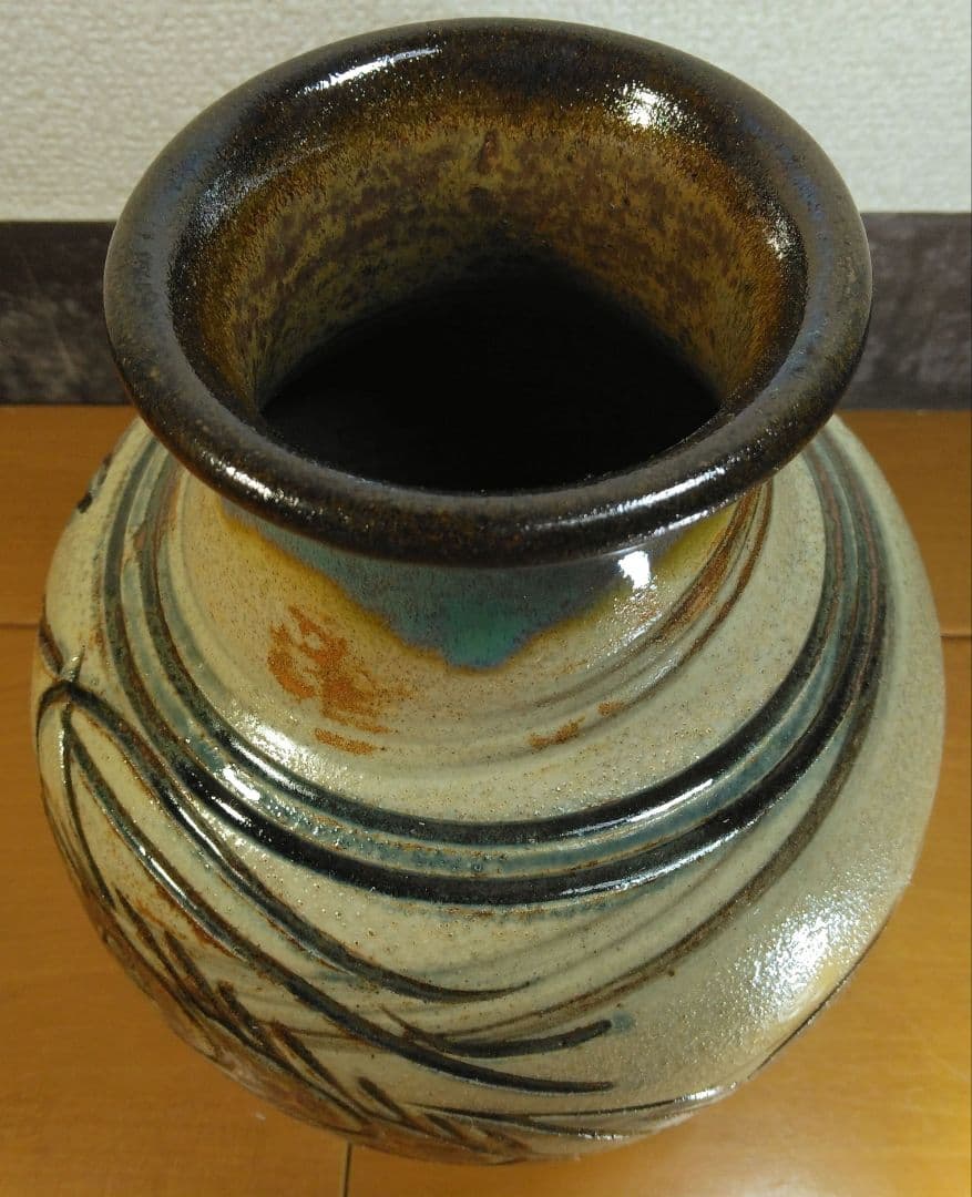 人間国宝 金城次郎 海老魚紋花瓶 栞 共箱 壺屋焼 壷屋焼 やちむん 上作花瓶