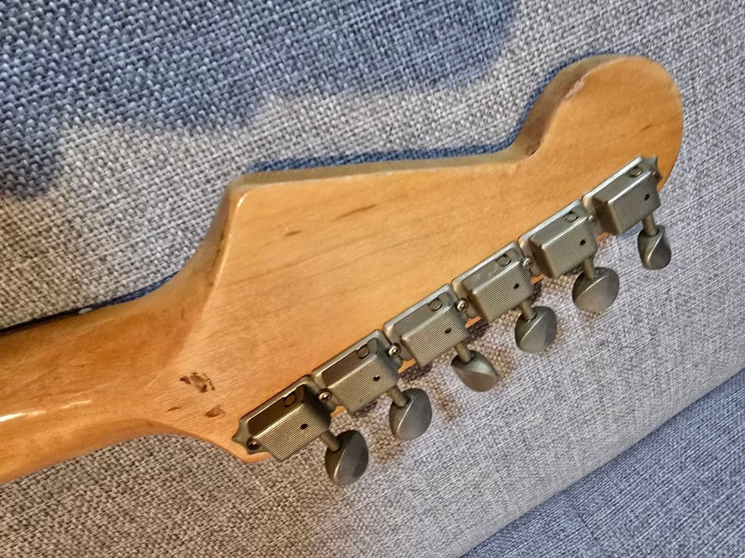 ※ジャンク SPLENDOR エレキギター ホワイト