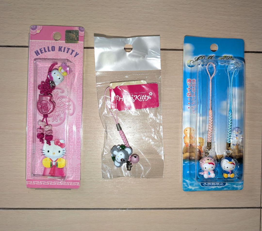 ハローキティ ご当地根付ストラップ 90個