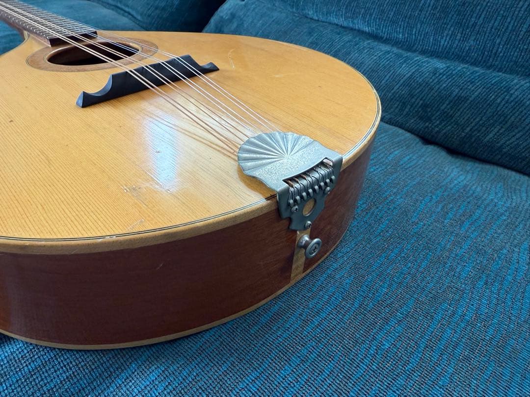 小坂弦楽器工房　アイリッシュブズーキ