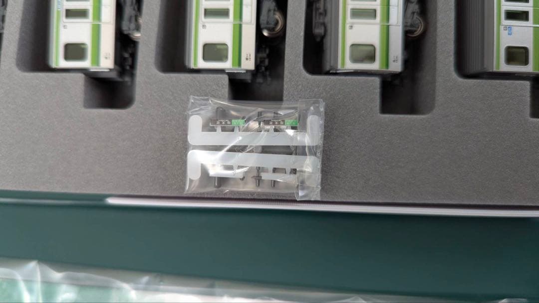 KATO 10-1994 E233系 横浜線 8両編成 Nゲージ