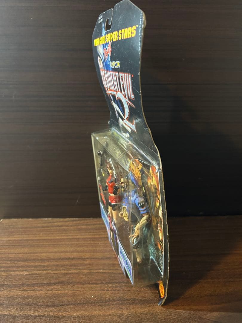 トイビズ バイオハザード2 クレア・レッドフィールド＆ゾンビコップ