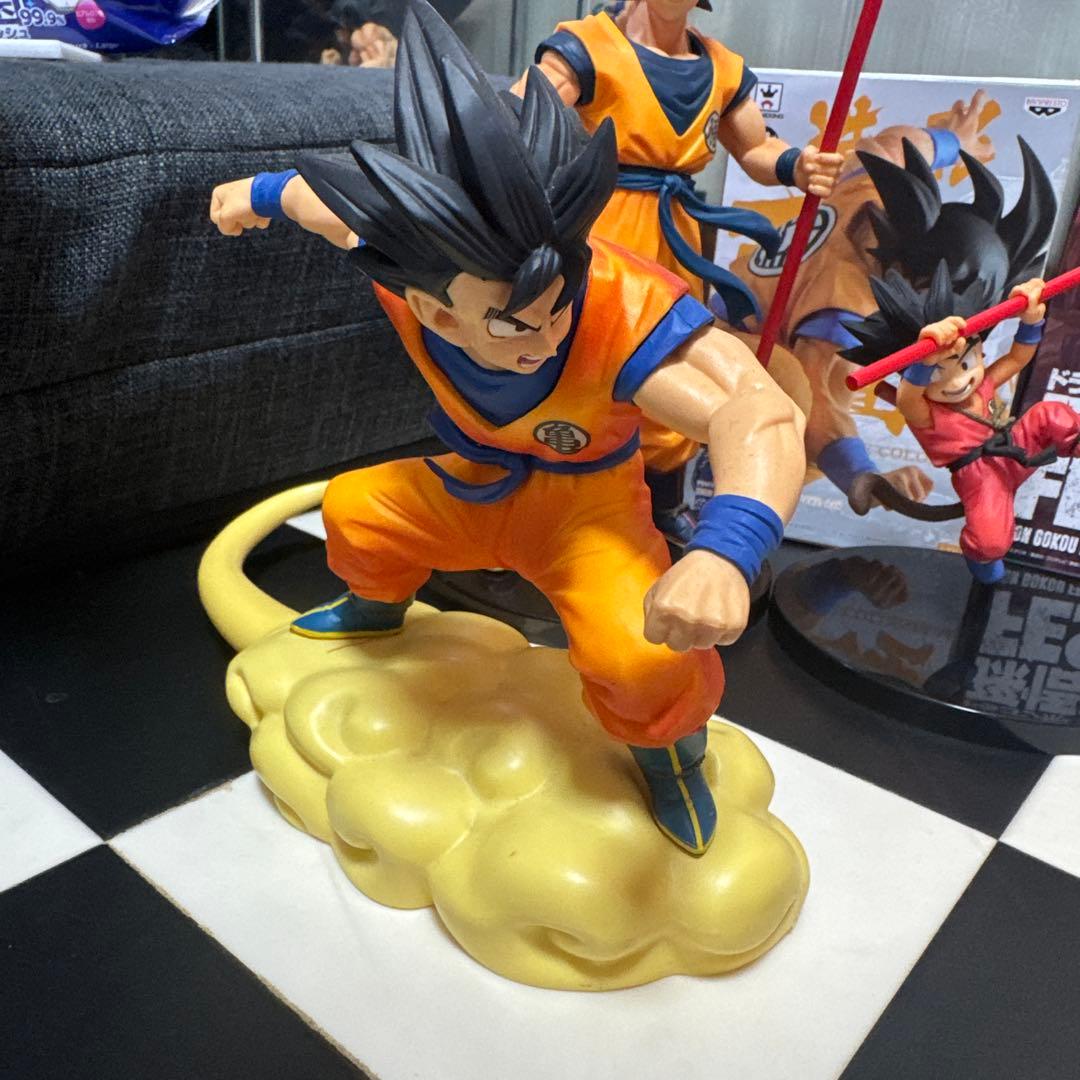 ドラゴンボール　孫悟空 フィギュア　4体セット