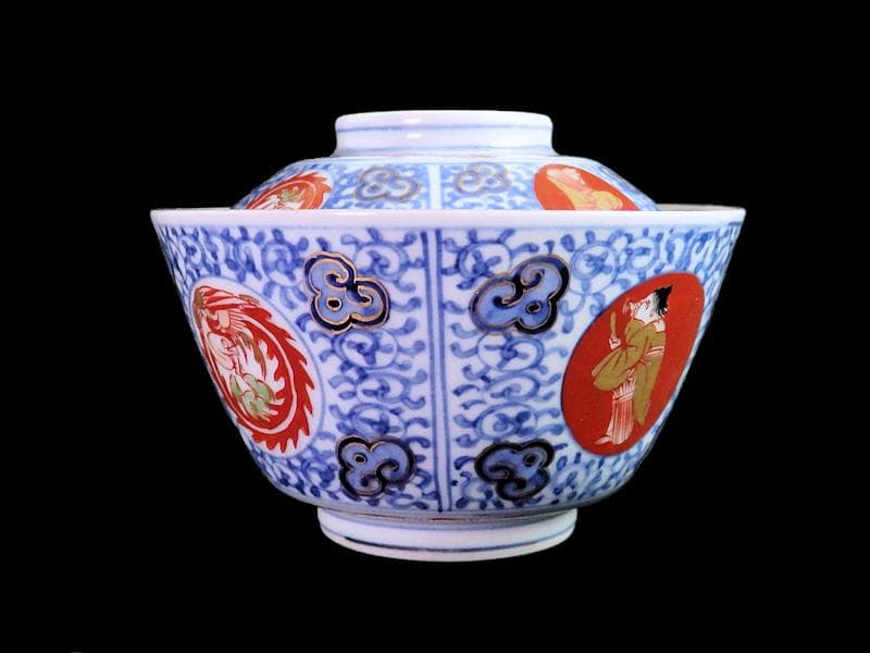 大聖寺伊万里　染錦　鳳凰に唐人　唐草の図　蓋茶碗　２客　A121AS-fbmj