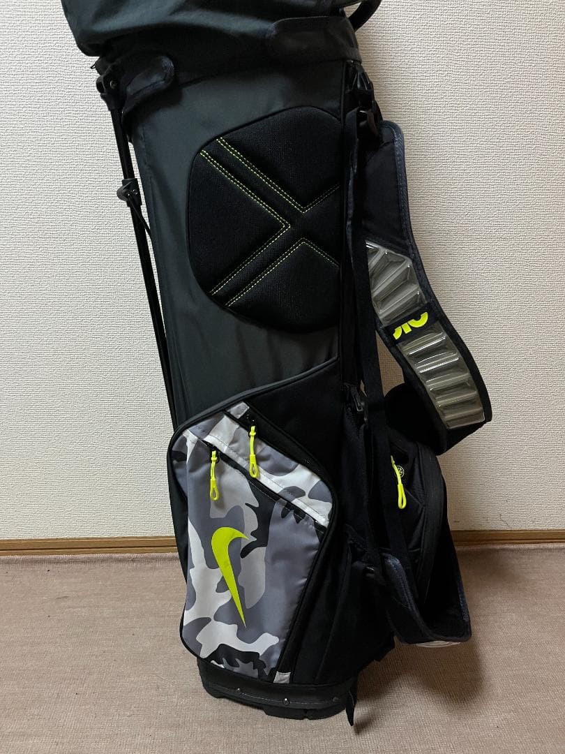 【美品】 ナイキゴルフ キャディバッグ GF3007
