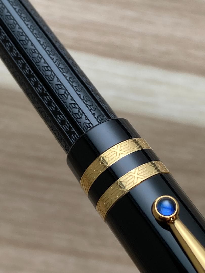 超美品 希少 モンブラン 限定品 作家シリーズ　ドストエフスキー ローラーボール