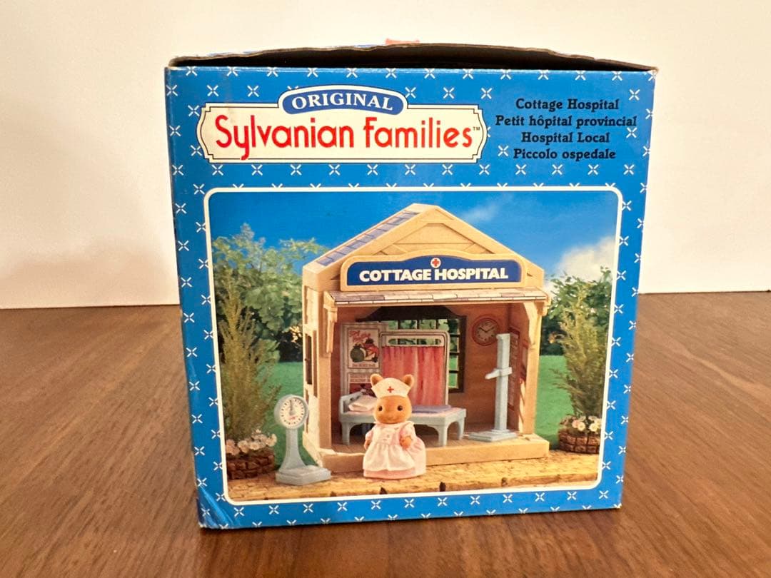 シルバニアファミリー　海外版　コテージホスピタル