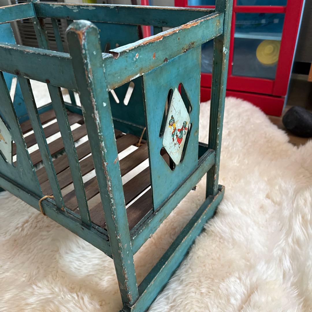 レトロ木製収納ラック イギリスアンティークドールベッド　ビンテージ家具